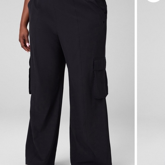 Fabletics Pants - Fabletics Charcoal Wide Leg Cargo Pants